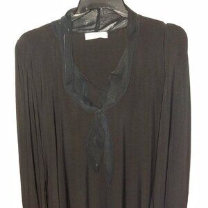 Lady’s Grand Avenue Design 2X long-sleeve blouse